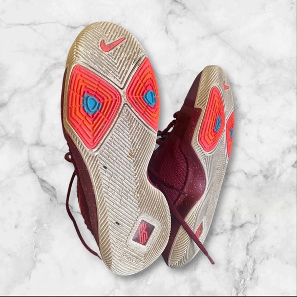 Mike 3 kyrie basketball shoes light tear shown top of right shoe . main image 7